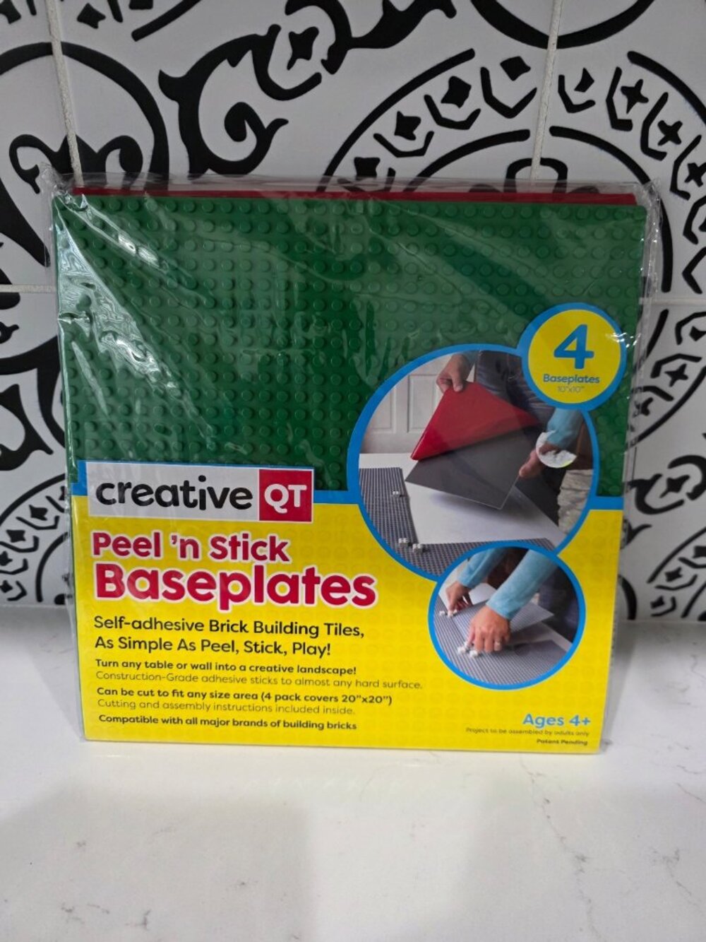 Creative QT Peel 'n Stick Baseplates 4-Pack LEGO Compatible Green & Blue NEW